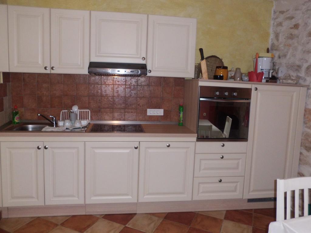 Apartment Elda Petrcane Pokoj fotografie